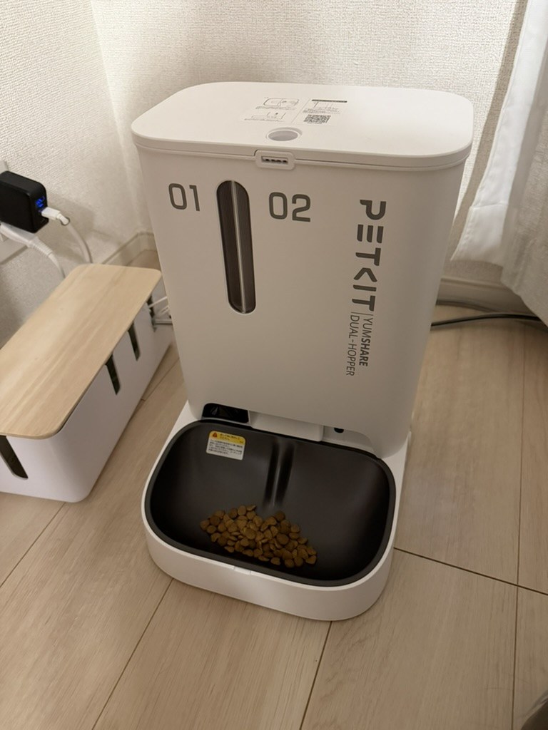 PETKIT ダブルホッパー 正面